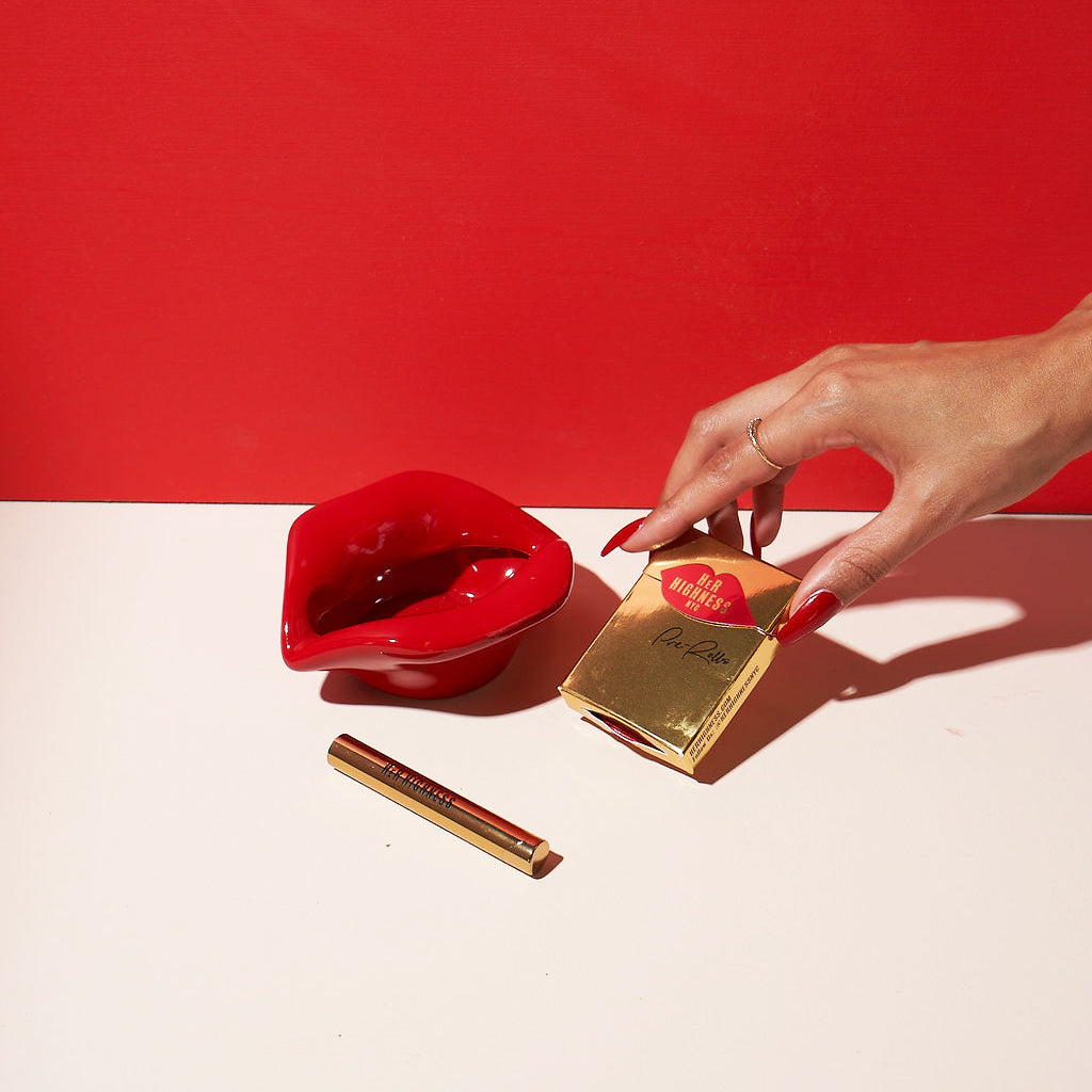 De-Lighter – Minimalist Refillable Lighter for Elegant CBD Sessions