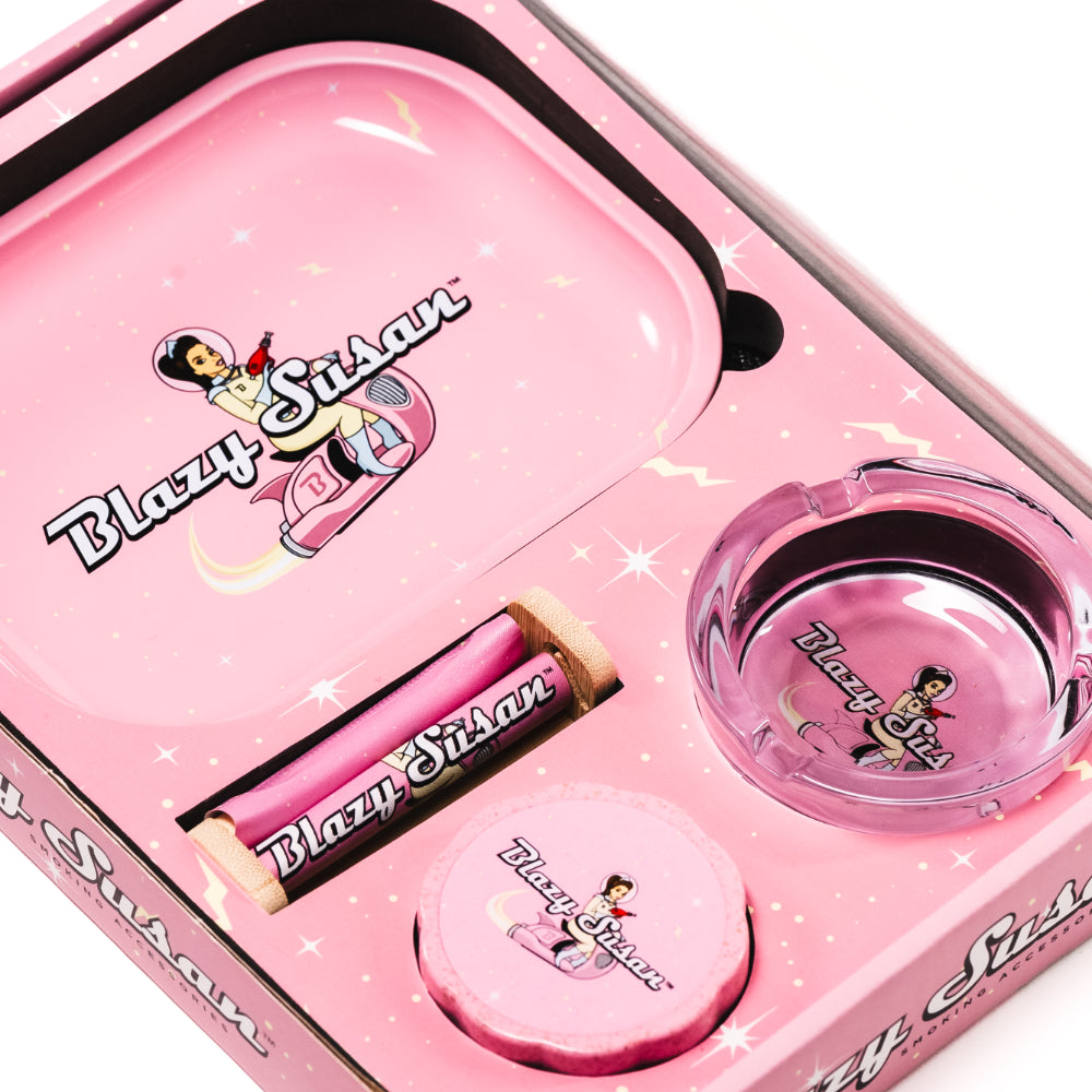 Blazy Susan Smoker’s Kit – All-in-One Rolling Set with Grinder, Tray, Ashtray & Roller